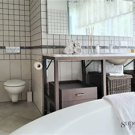 Apartment Winwinstay Superior By River Daugava